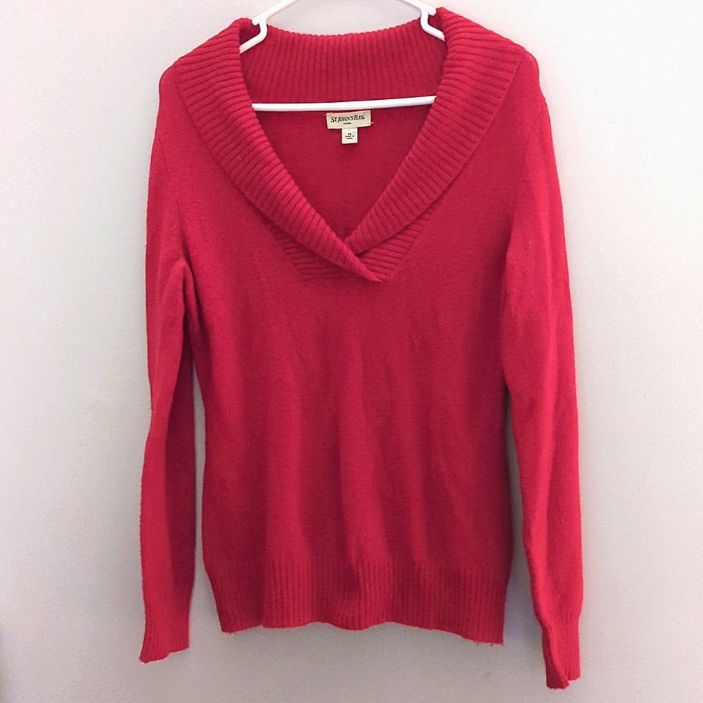 Ladies  v-neck sweater
